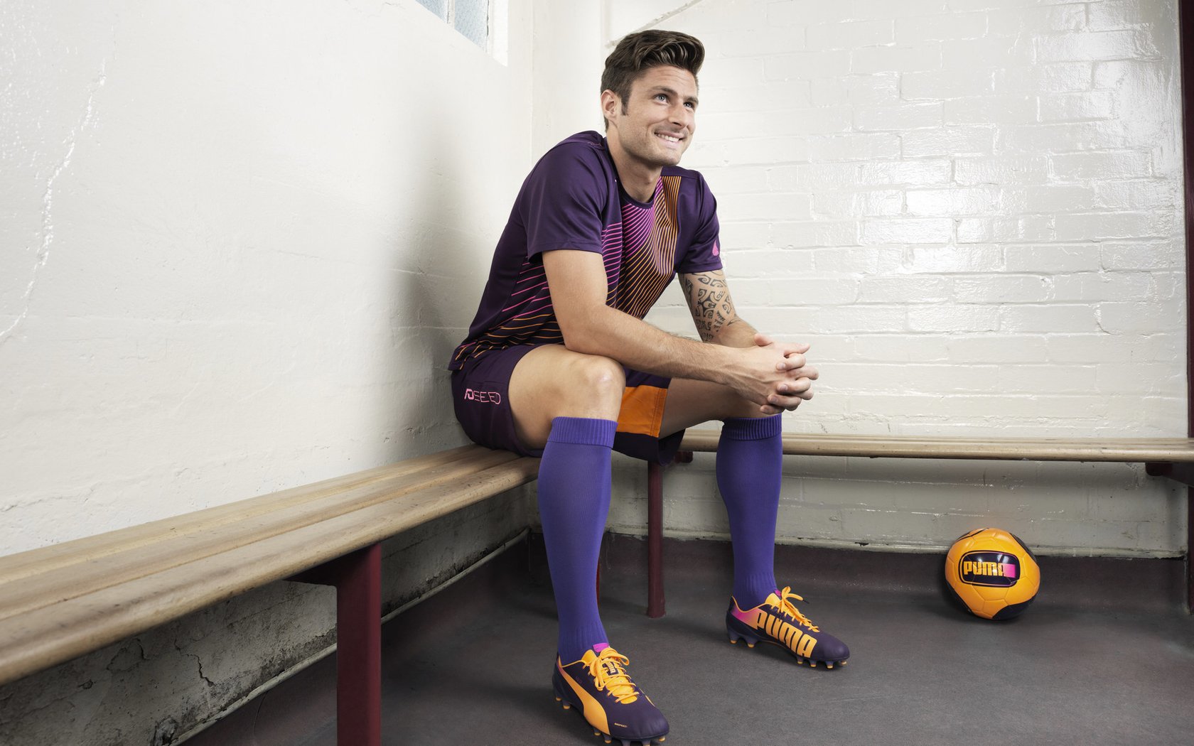 TL前途光明！，莎拉波娃新星反败为胜表现突出热度持续攀升