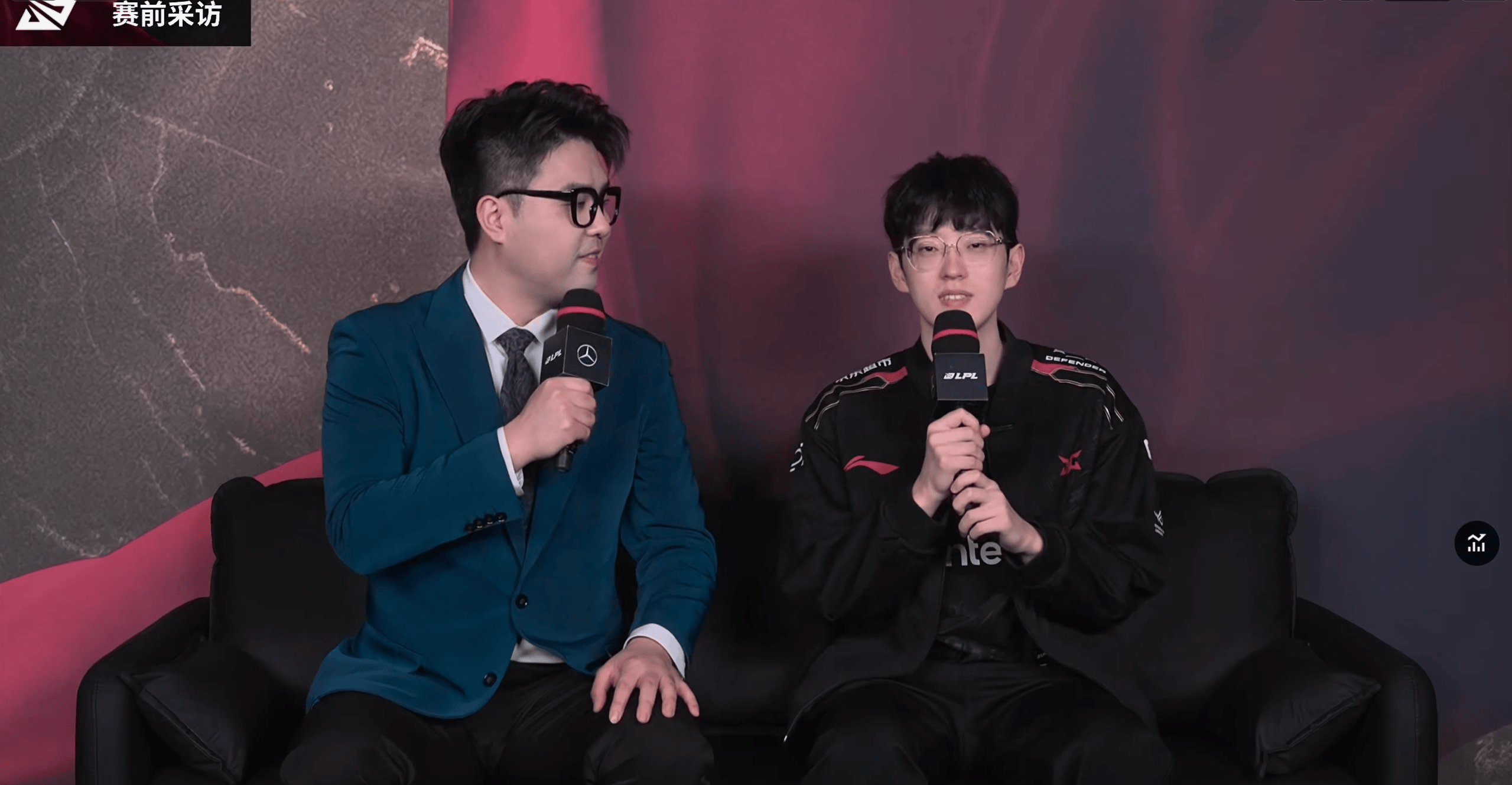 包含Scout回归赛场，关键助攻首场状态亮眼，塞尔维亚队观众沸腾！的词条